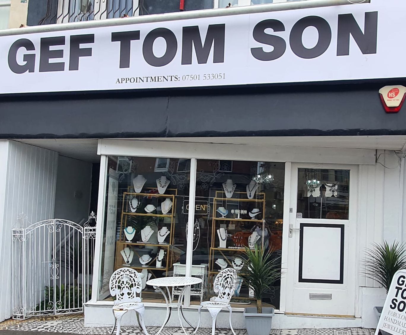 GEF TOM SON storefront